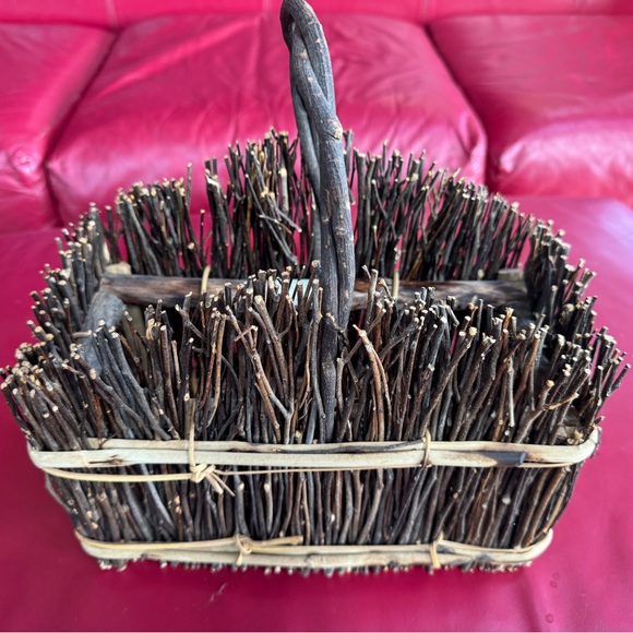 Rustic Twig Basket - Picture 6 of 6